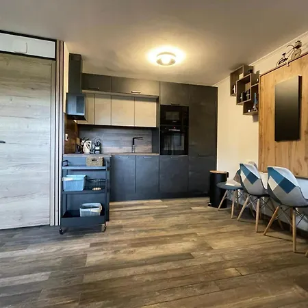 06bu Cocoon Studio - Terrace - Pool شقة *